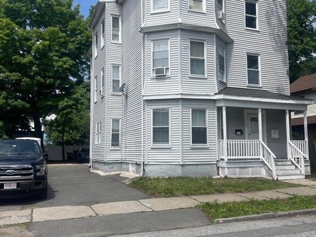 Triplex for sale in Lynn