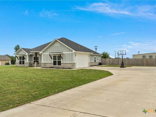 House for sale in Moody, Texas