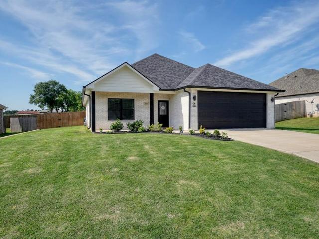 House for sale in Smith, Texas