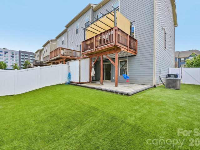 Townhouse for sale in Mooresville, North Carolina