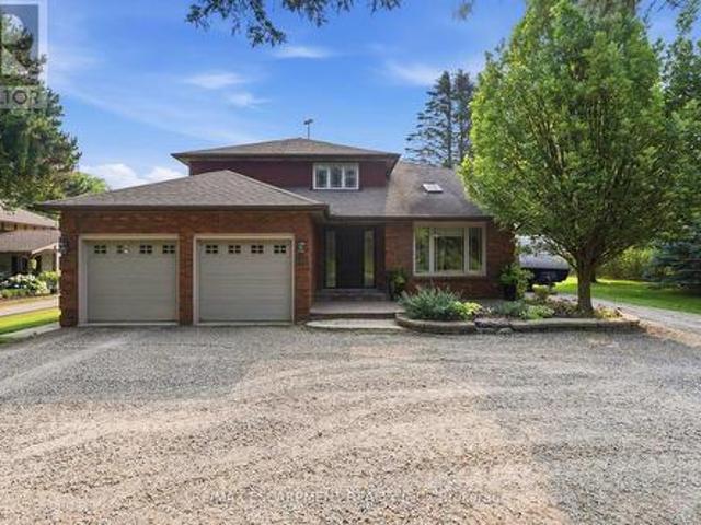 House for sale in Ancaster, Ontario