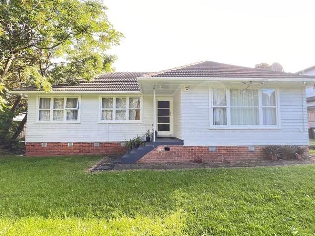 House for rent in Penrose, Oroua County