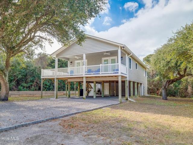 House for sale in Salter Path, North Carolina