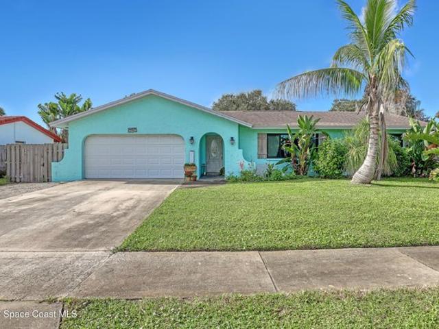 House for sale in Cocoa Beach, Brevard County