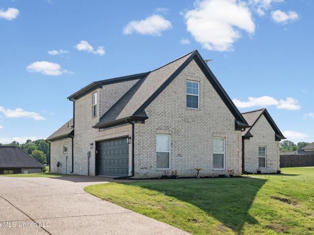 House for sale in Tate, Mississippi