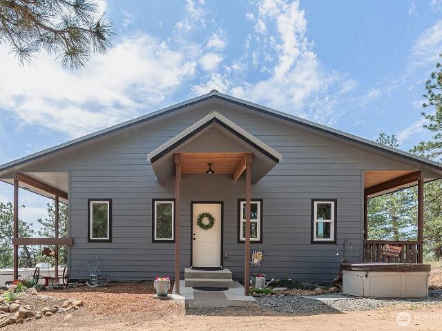 House for sale in East Wenatchee