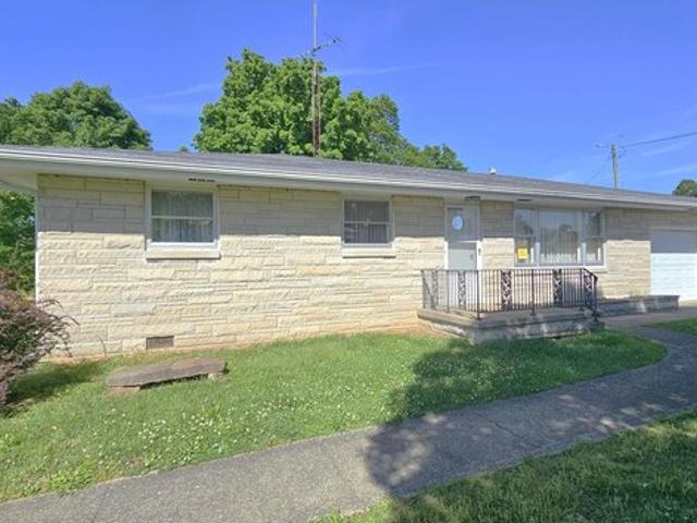 House for sale in Cave In Rock, Illinois