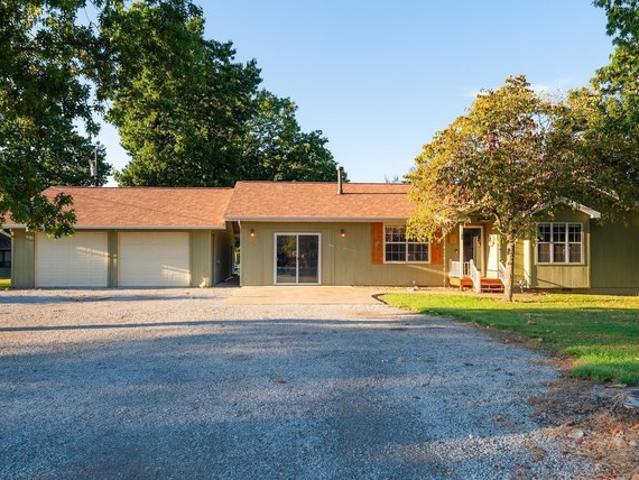 House for sale in Bull Shoals, Marion County