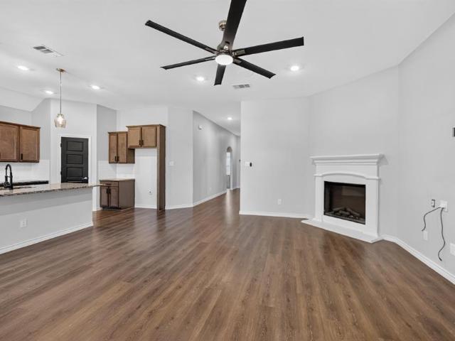 Property for rent in Pilot Point, Denton County