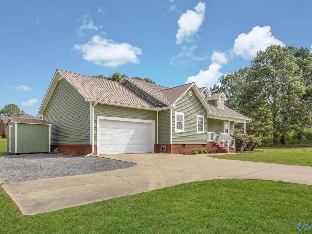 House for sale in Geraldine, Alabama