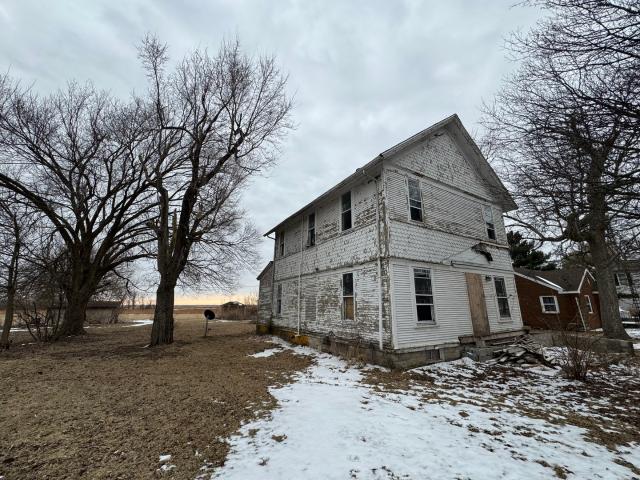House for sale in Ford, Illinois