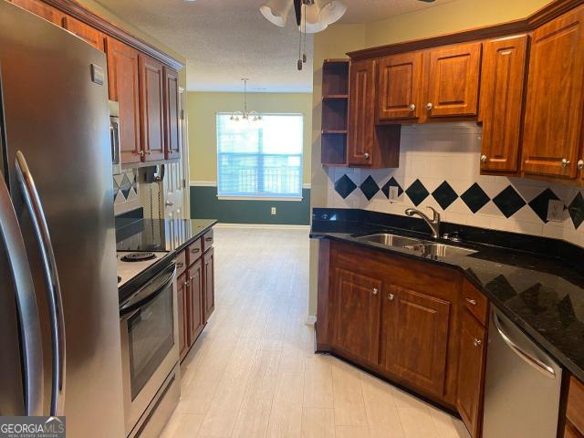 House for sale in Warner Robins, Houston County