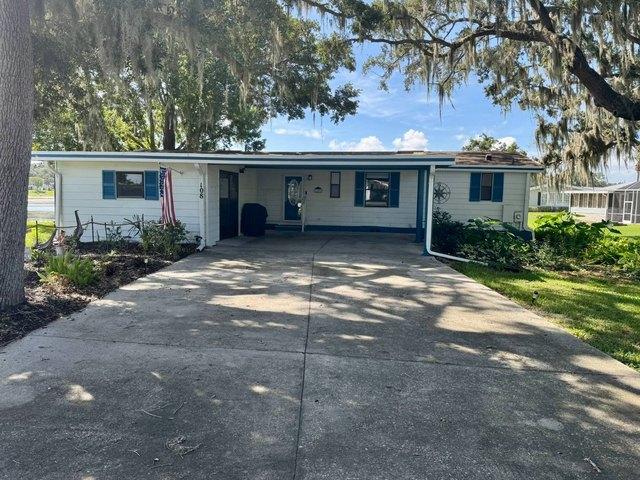 House for sale in Lady Lake, Lake County