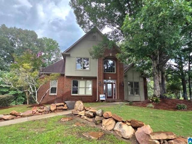 House for sale in Hoover, Alabama