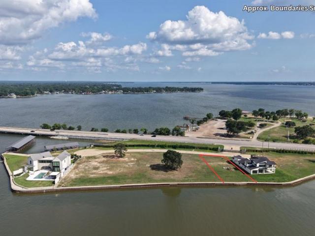 Land for sale in Henderson, Texas