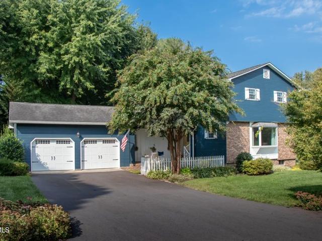 House for sale in Graystone Estates, Bristol