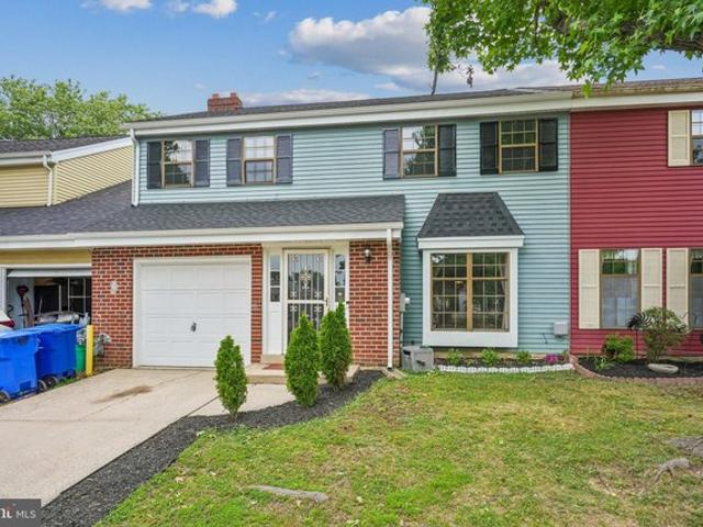 Townhouse for sale in Mount Laurel, New Jersey
