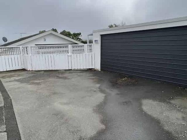 House for rent in Matata, Wellington