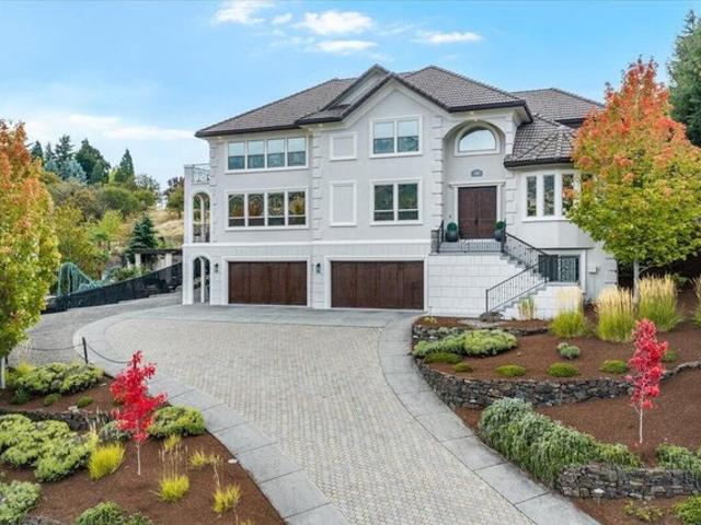 House for sale in Medford, Jackson County