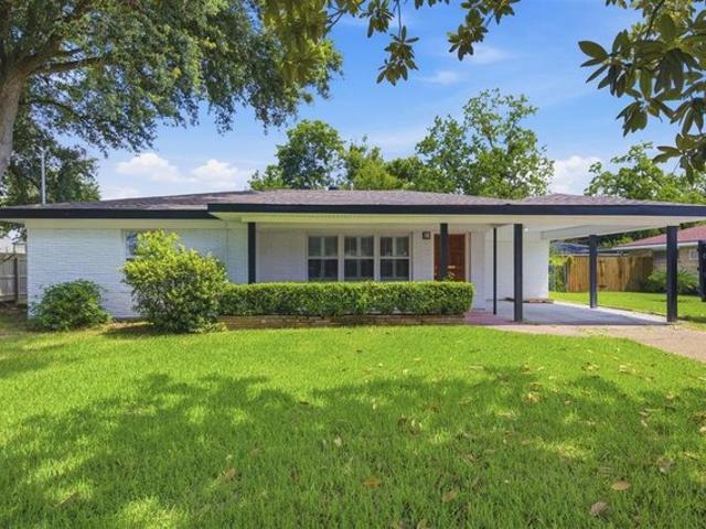 House for sale in Lake Charles, Louisiana