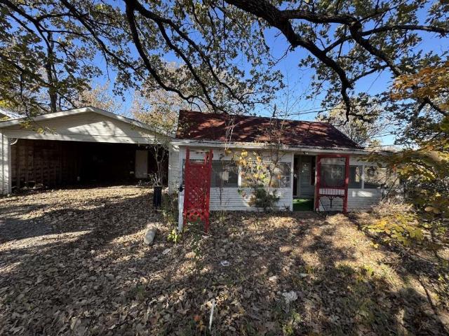 House for sale in Bells, Texas