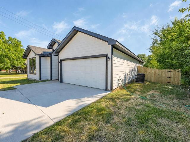 House for sale in Italy, Ellis County