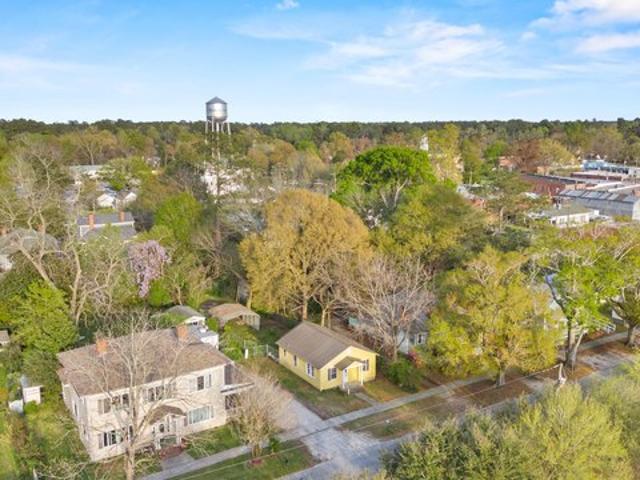 House for sale in Burgaw, North Carolina