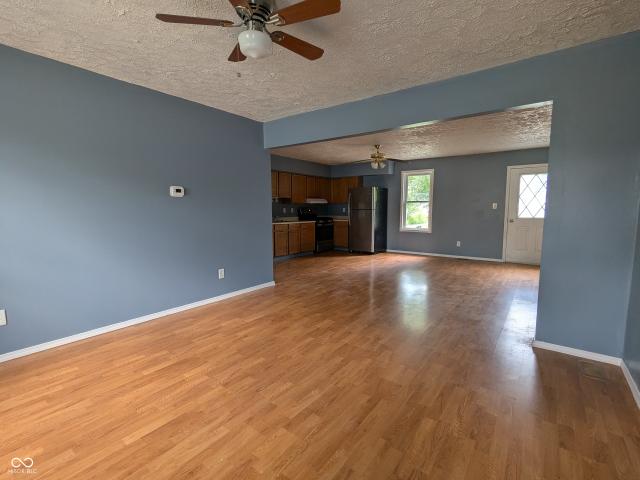 House for sale in Linden, Indiana