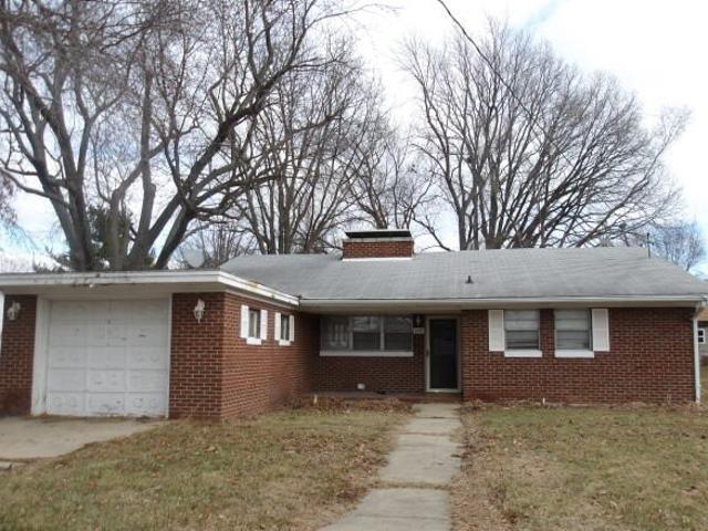 House for sale in Maroa, Illinois