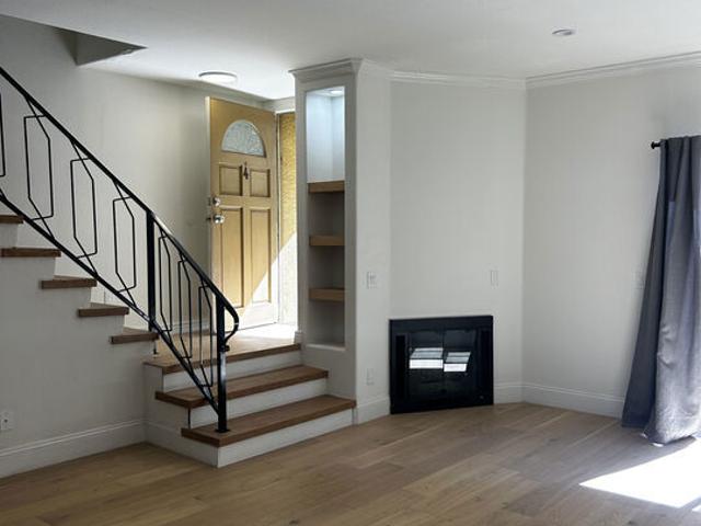 Property for rent in Canoga Park, California