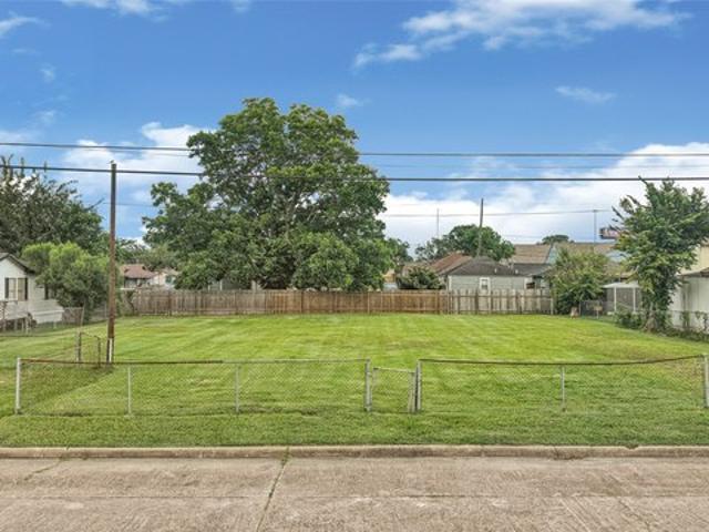 Land for sale in Harris, Texas