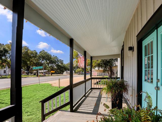 House for sale in Round Top, Texas