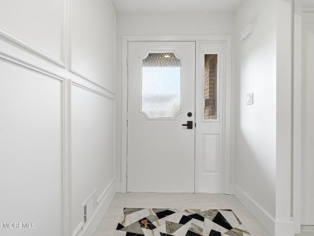 Condo for sale in Monmouth, New Jersey