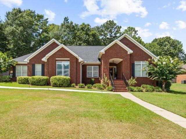 House for sale in Dothan, Alabama