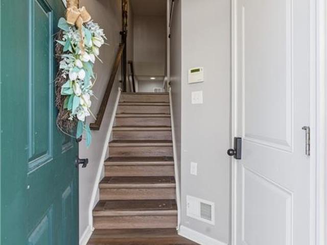 Townhouse for sale in Moon, Pennsylvania