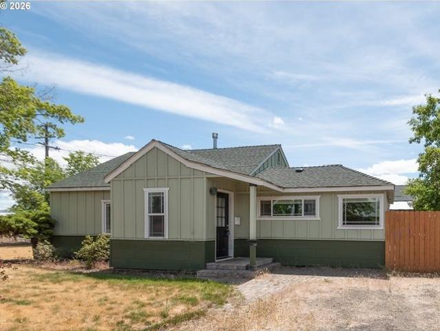 House for sale in Oregonia