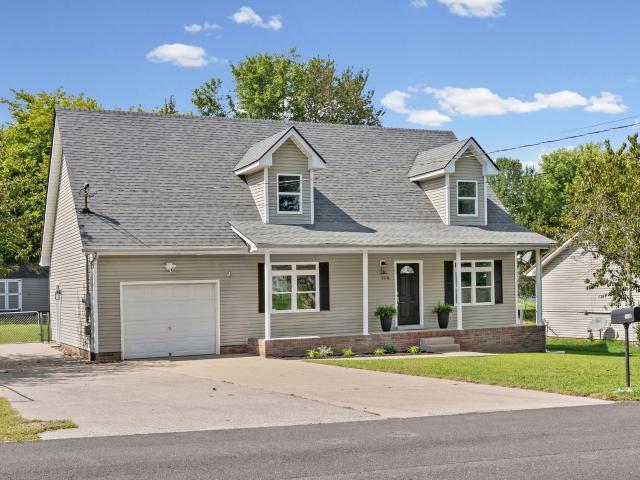 House for sale in Fort Campbell, Kentucky