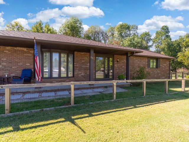 House for sale in Energy, Williamson County