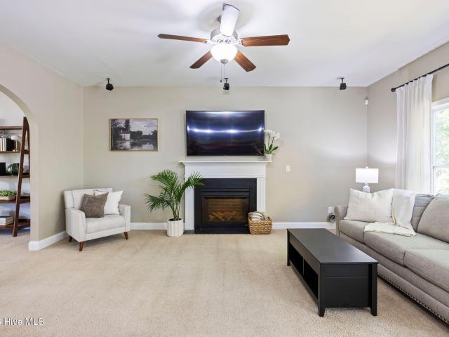 House for sale in Sneads Ferry, North Carolina