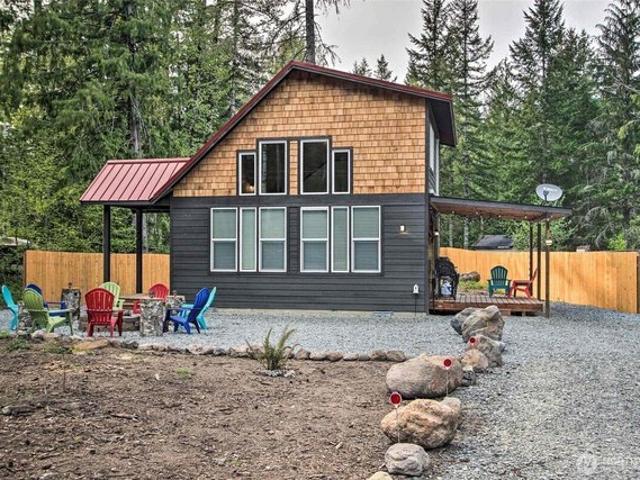 House for sale in Ashford, Washington