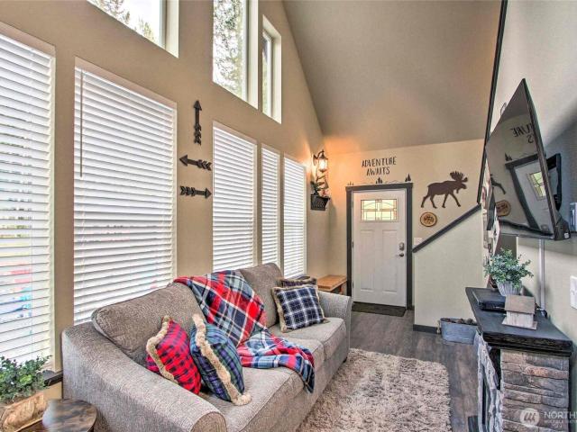 House for sale in Ashford, Washington