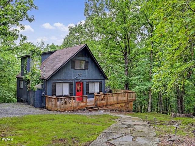 House for sale in Beach Lake, Pennsylvania