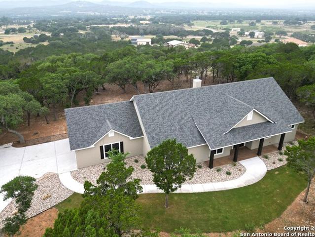 House for sale in Bandera House for sale in Bandera