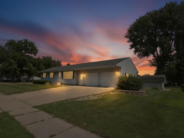 House for sale in Fairfax, Renville County