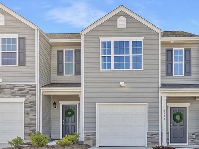 Townhouse for sale in Troutman, North Carolina
