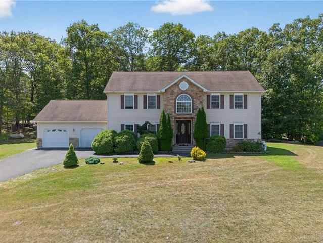 House for sale in Lehman, Pennsylvania