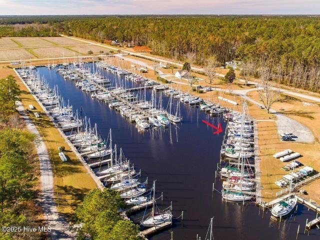 House for sale in Oriental, North Carolina