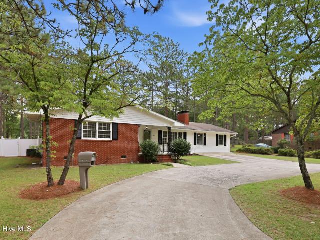 House for sale in Aberdeen, North Carolina