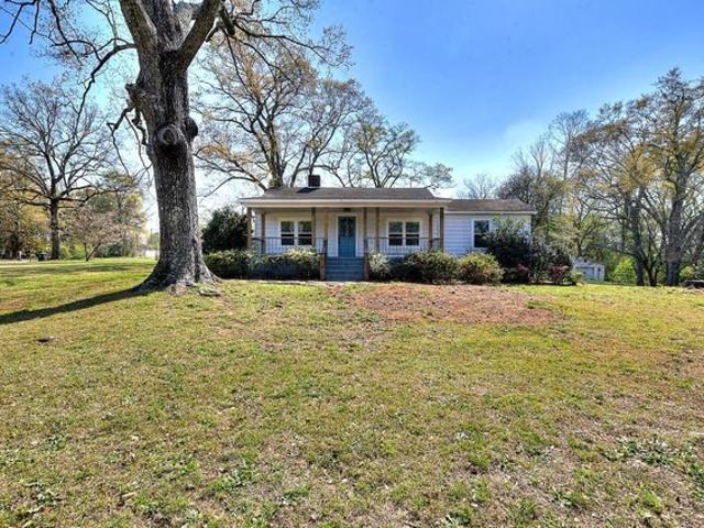 House for sale in Duncan, South Carolina