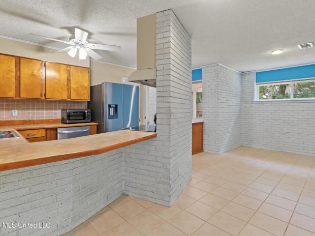 Property for rent in Long Beach, Mississippi